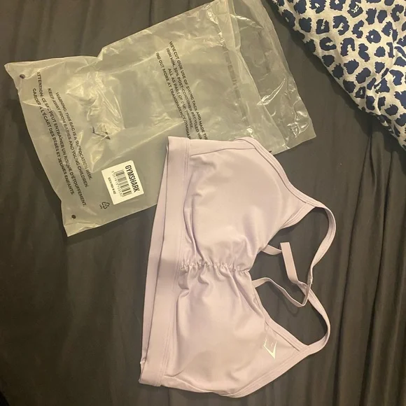 Gymshark ruched sports bra - Picture 3 of 3